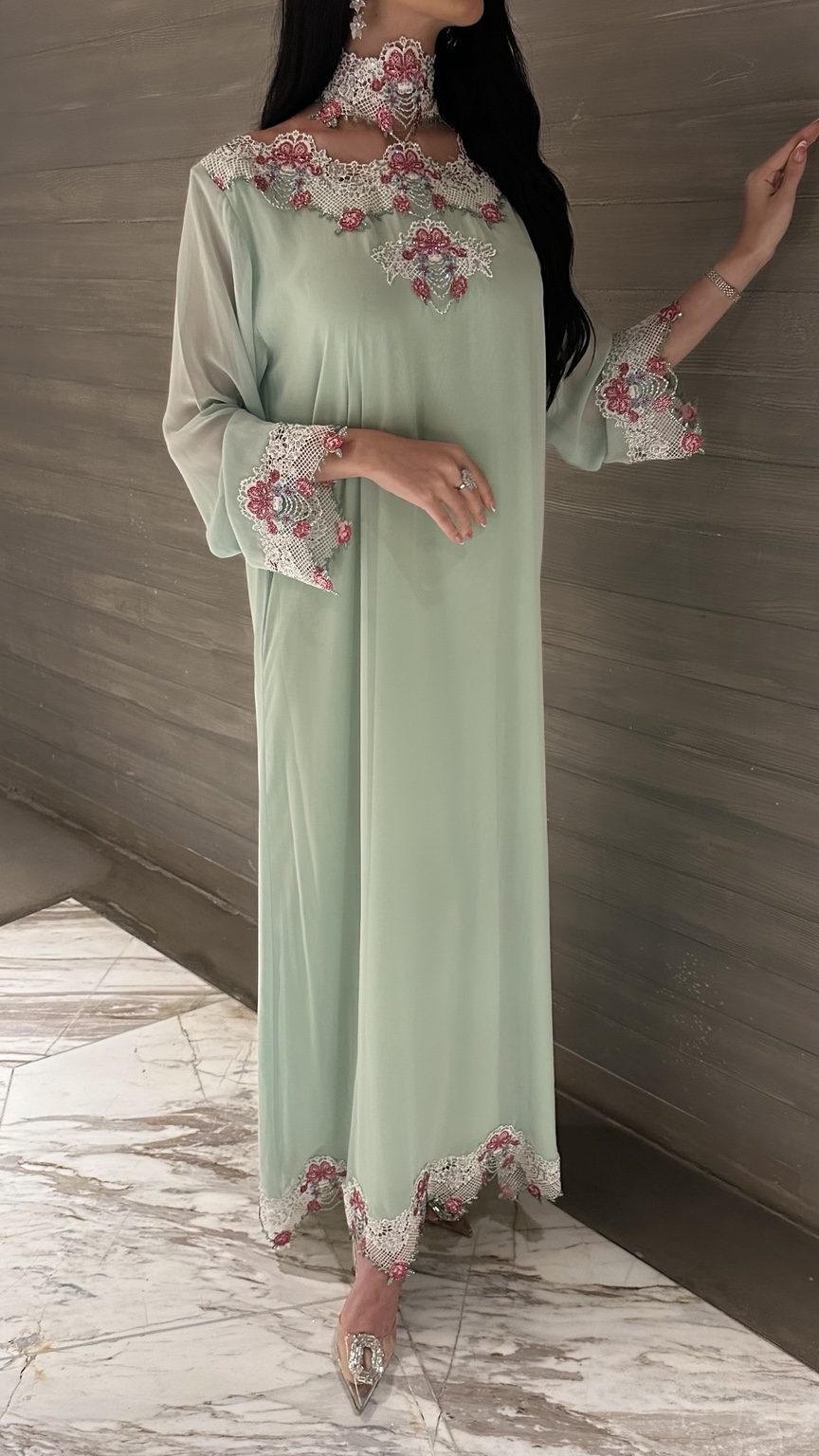 Victorian Elegant Light Green - Image 4